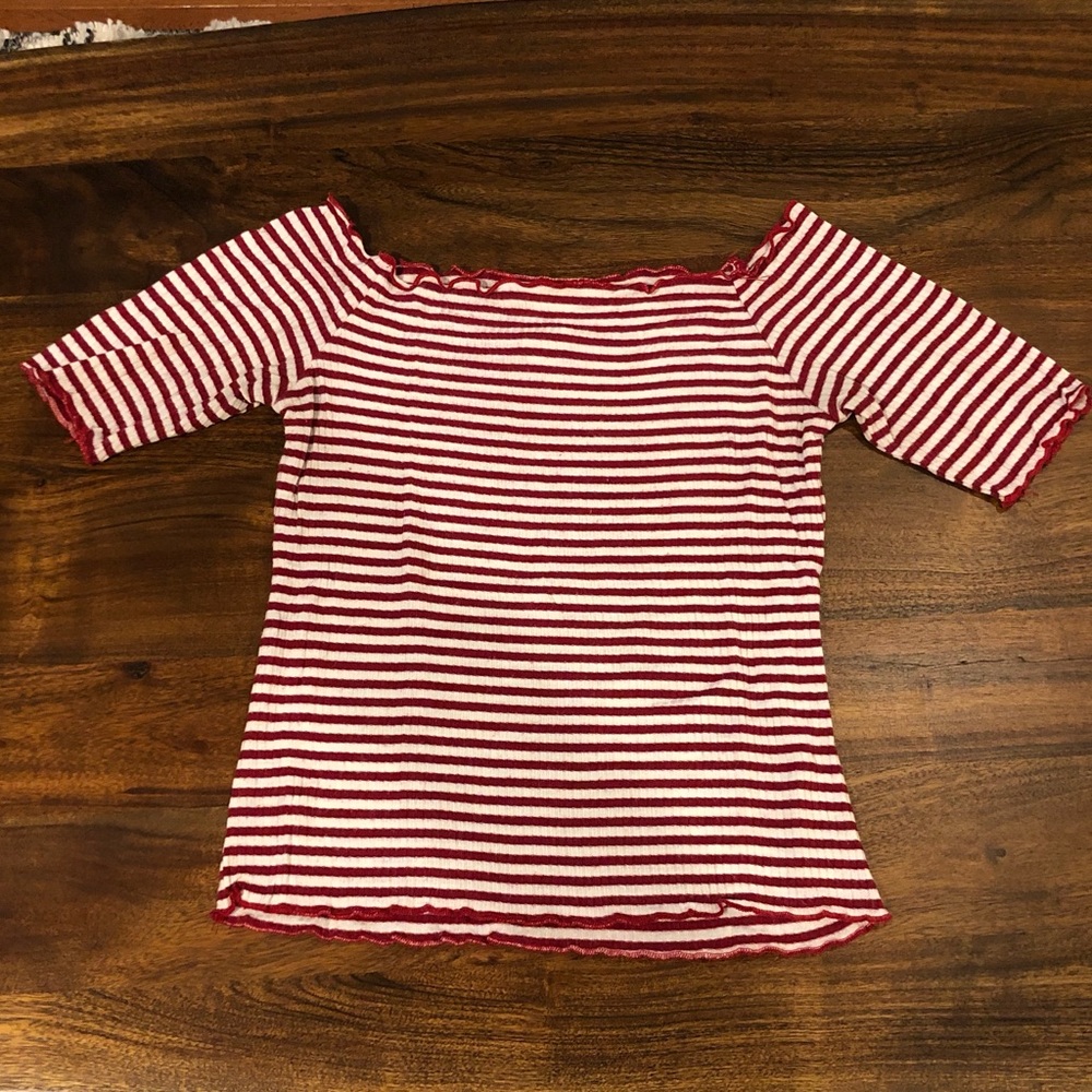Caution to the wind small off shoulder short sleeve red/white/stripe stretch top